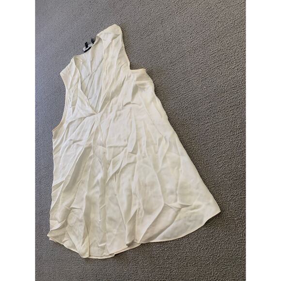 Theory Women's Medium White Cream Top Blouse Sleeveless V Neck - Picture 7 of 10